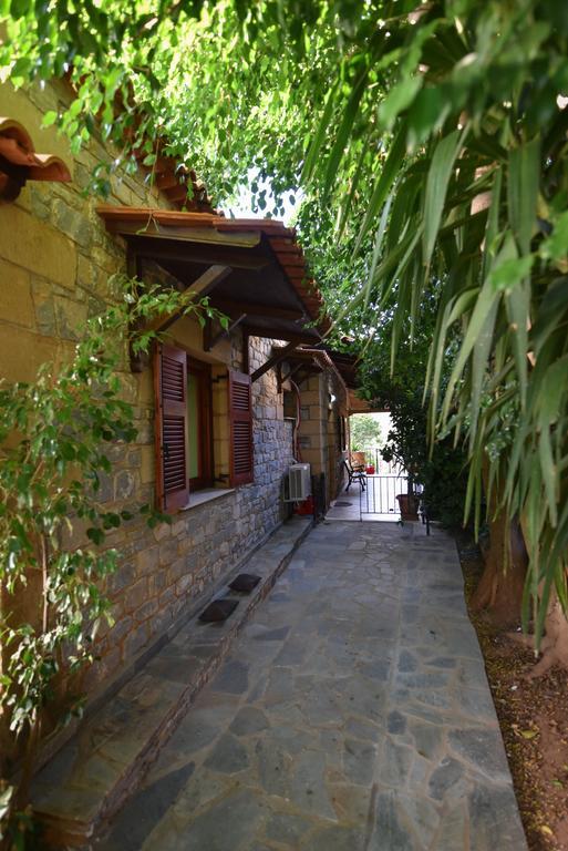 Villa Onar A Stone House With Amazing View Stoúpa Extérieur photo