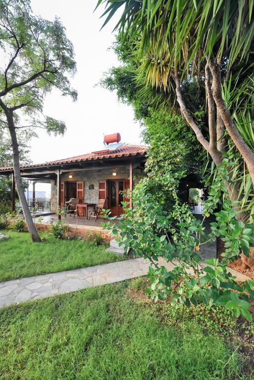 Villa Onar A Stone House With Amazing View Stoúpa Extérieur photo
