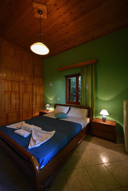 Villa Onar A Stone House With Amazing View Stoúpa Extérieur photo