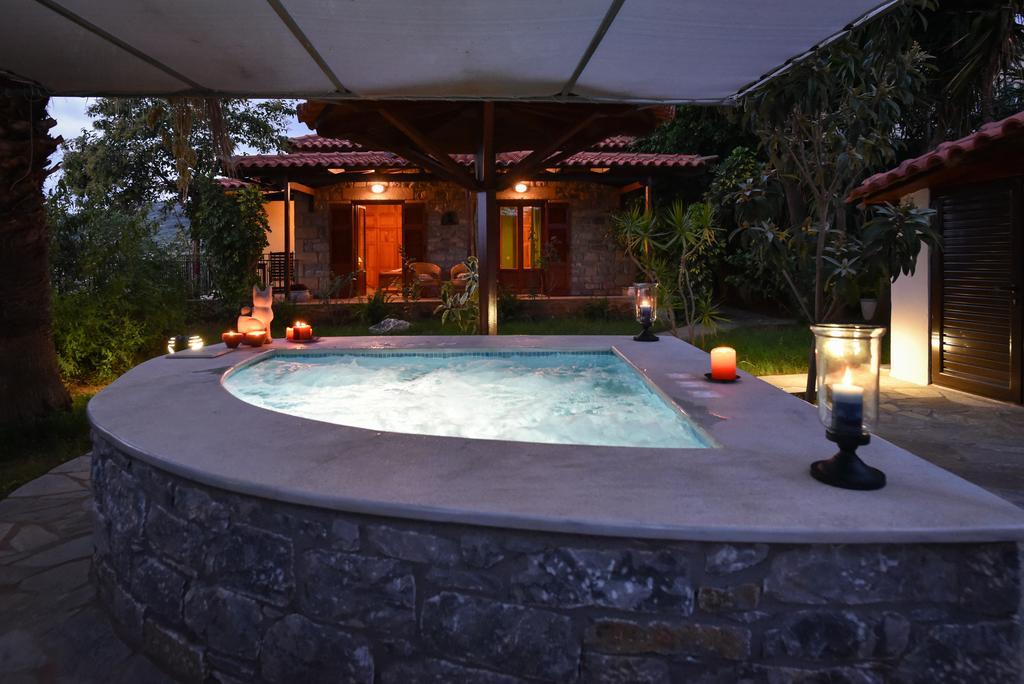 Villa Onar A Stone House With Amazing View Stoúpa Extérieur photo